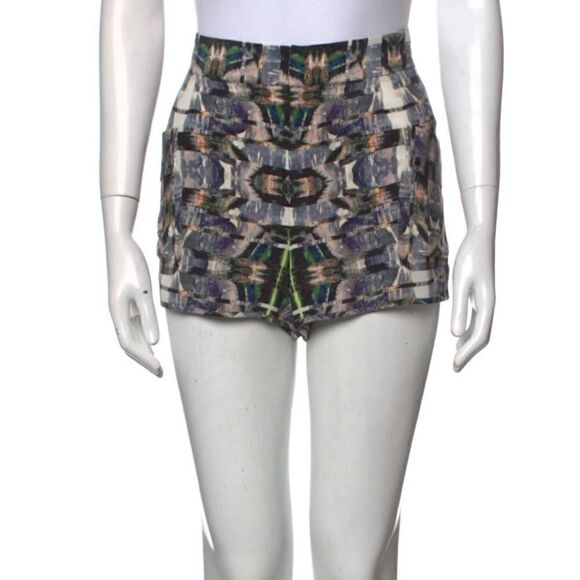 INTERMIX 100% Purple Printed Silk Printed Shorts
| Size: M | - Picture 6 of 11